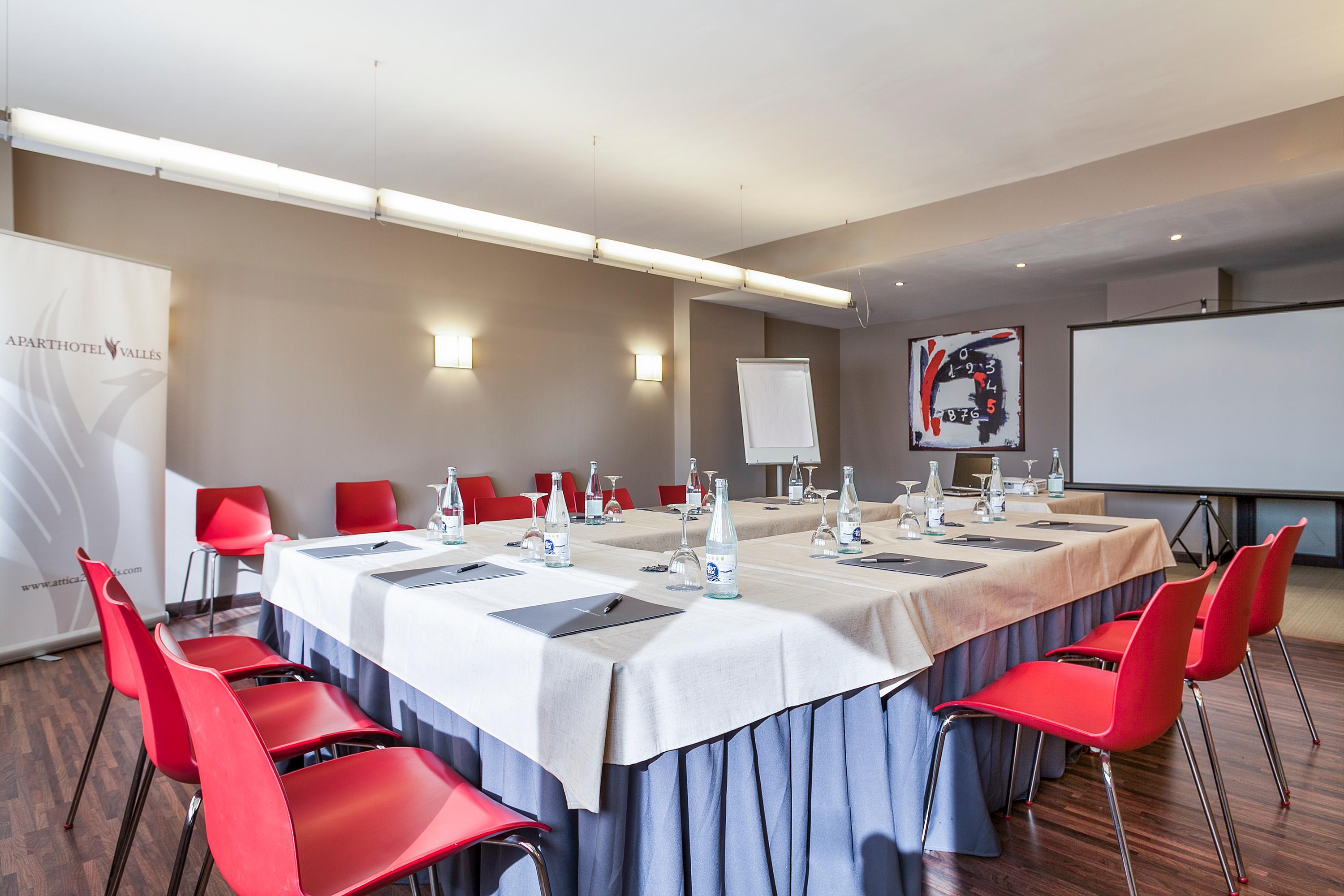Aparthotel Attica 21 Valles Sabadell Ngoại thất bức ảnh
