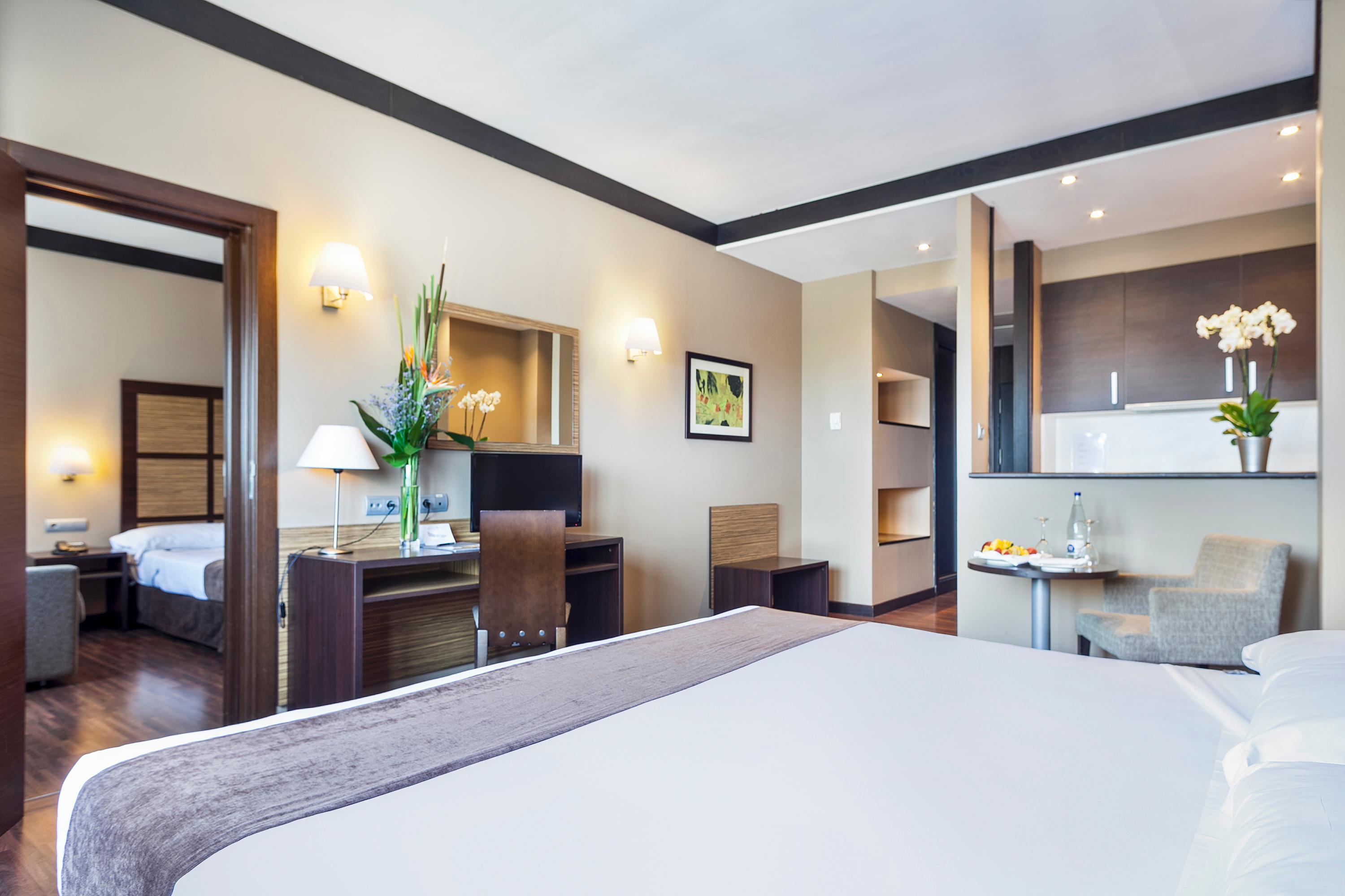 Aparthotel Attica 21 Valles Sabadell Ngoại thất bức ảnh