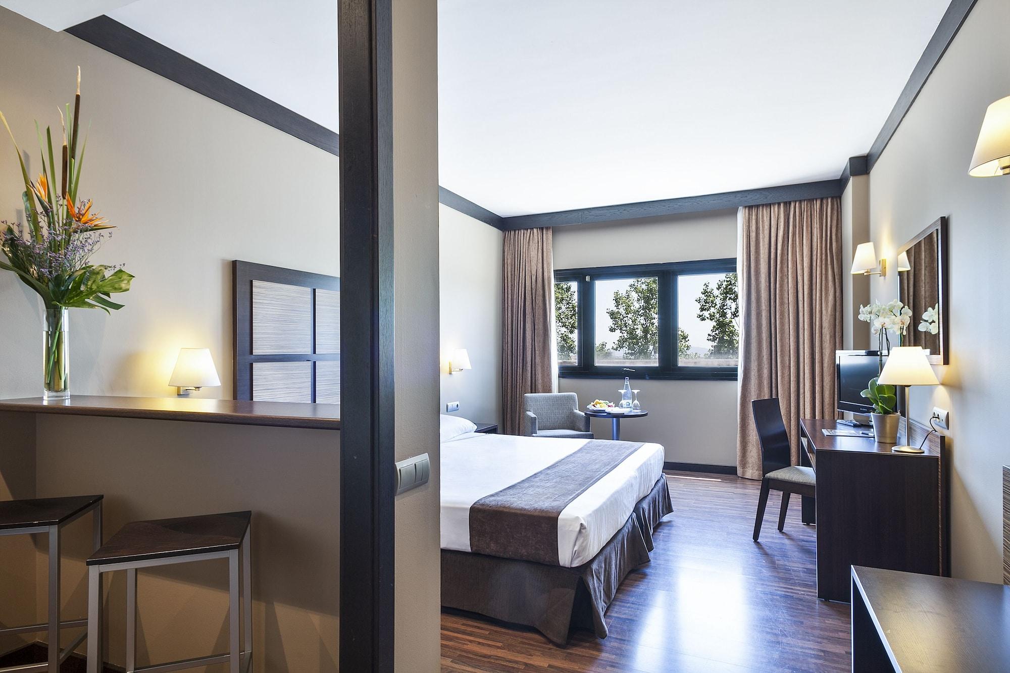 Aparthotel Attica 21 Valles Sabadell Ngoại thất bức ảnh