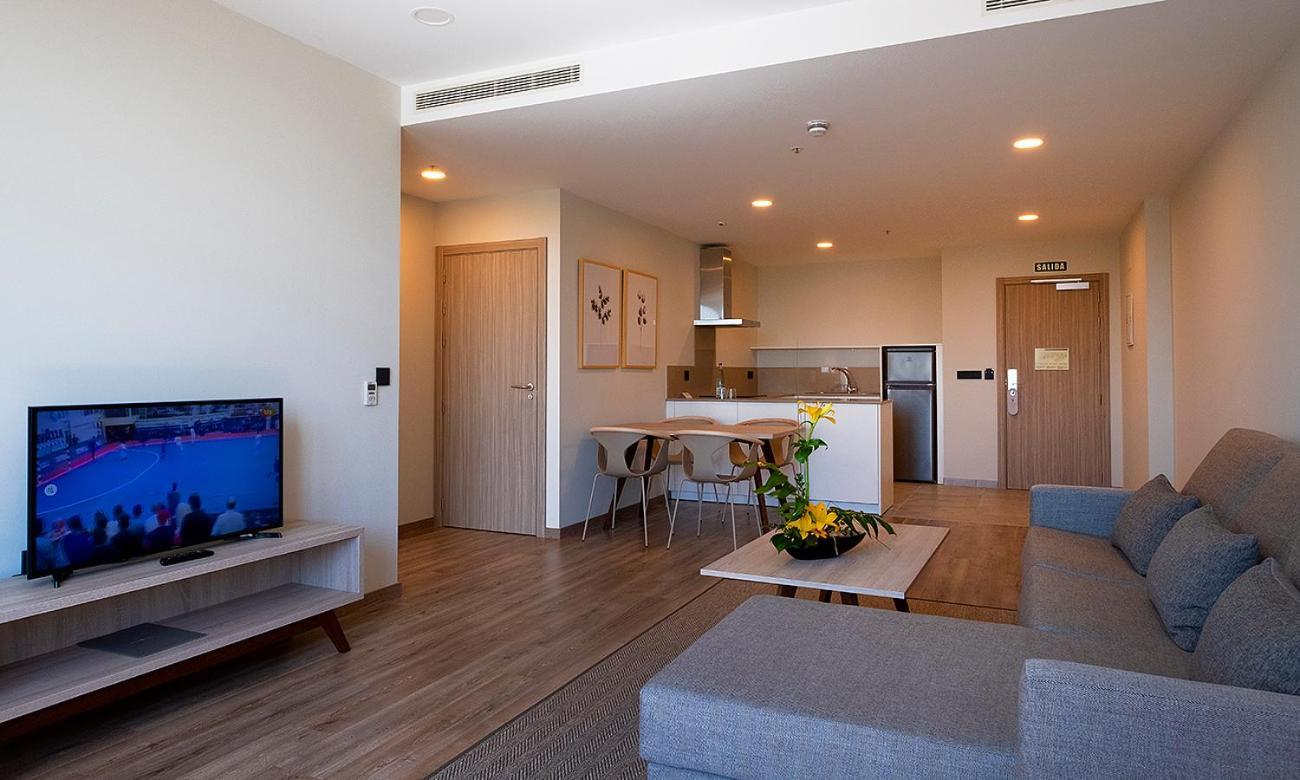 Aparthotel Attica 21 Valles Sabadell Ngoại thất bức ảnh