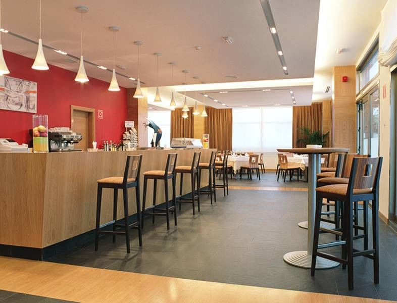 Aparthotel Attica 21 Valles Sabadell Nhà hàng bức ảnh